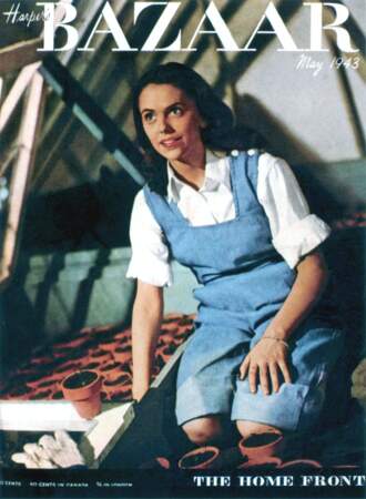 Premier vêtement en jean (signé Claire McCardell), photographié par George Hoyningen-Huene, en mai 1943.