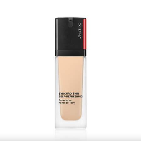 Fond de Teint SPF30, Synchro Skin Self-Refreshing, Shiseido, 50€. 