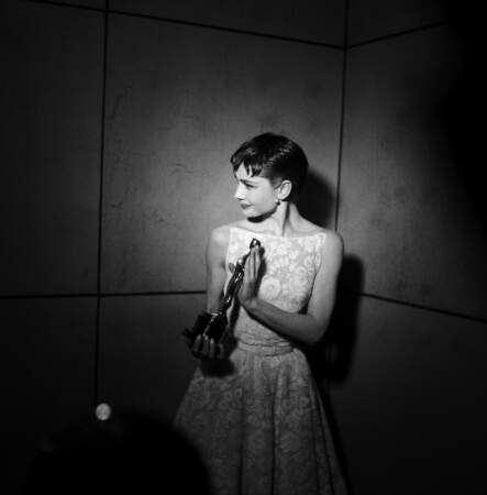 Audrey Hepburn en Givenchy, en 1954
