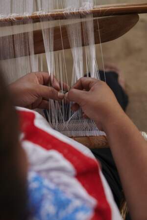 Des tisseurs mexicains à l'oeuvre pour la maison Dior