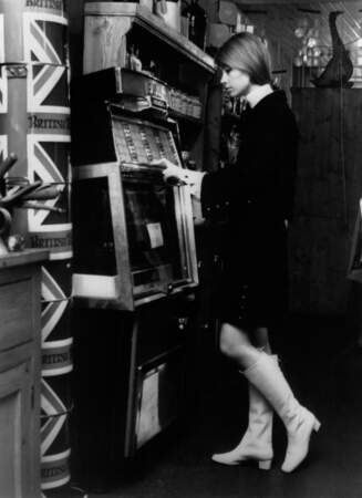 Françoise Hardy et son look sixties