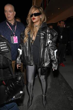 Rihanna en blouson Balenciaga 