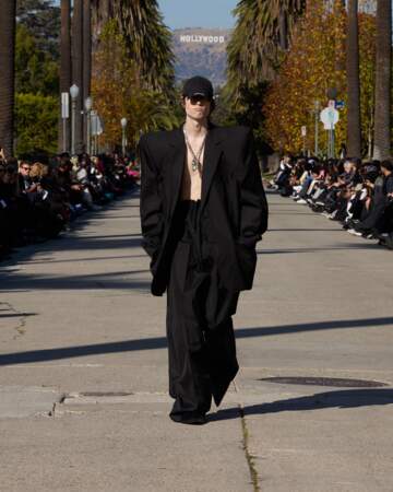 Le défilé Balenciaga Automne 2024 à Los Angeles, le 2 décembre 2023.