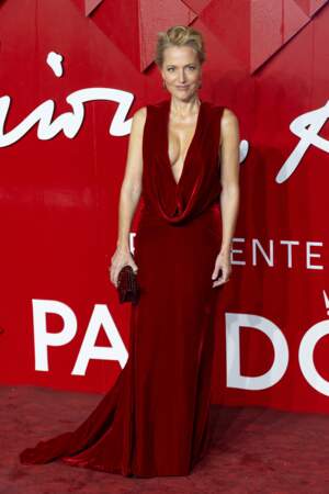Gillian Anderson en Valentino