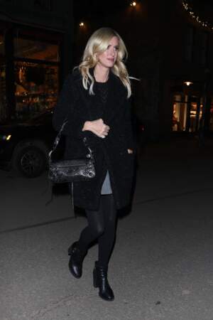 Nicky Hilton Rothschild avec un sac Balenciaga