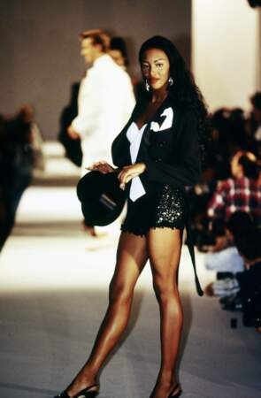 Naomi Campbell pour Isaac Mizrahi en 1992 
