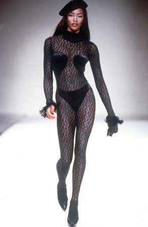 Naomi Campbell pour Alaïa en 1991
