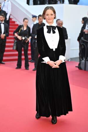 Vicky Krieps en robe Chanel