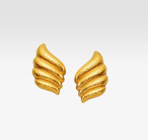 Tendances Coquillages aux oreilles : Boucles d'oreilles en or, Zolotas, 12000€