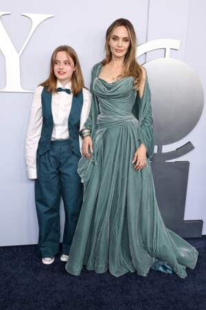 Vivienne Jolie-Pitt et Angelina Jolie aux Tony Awards 2024